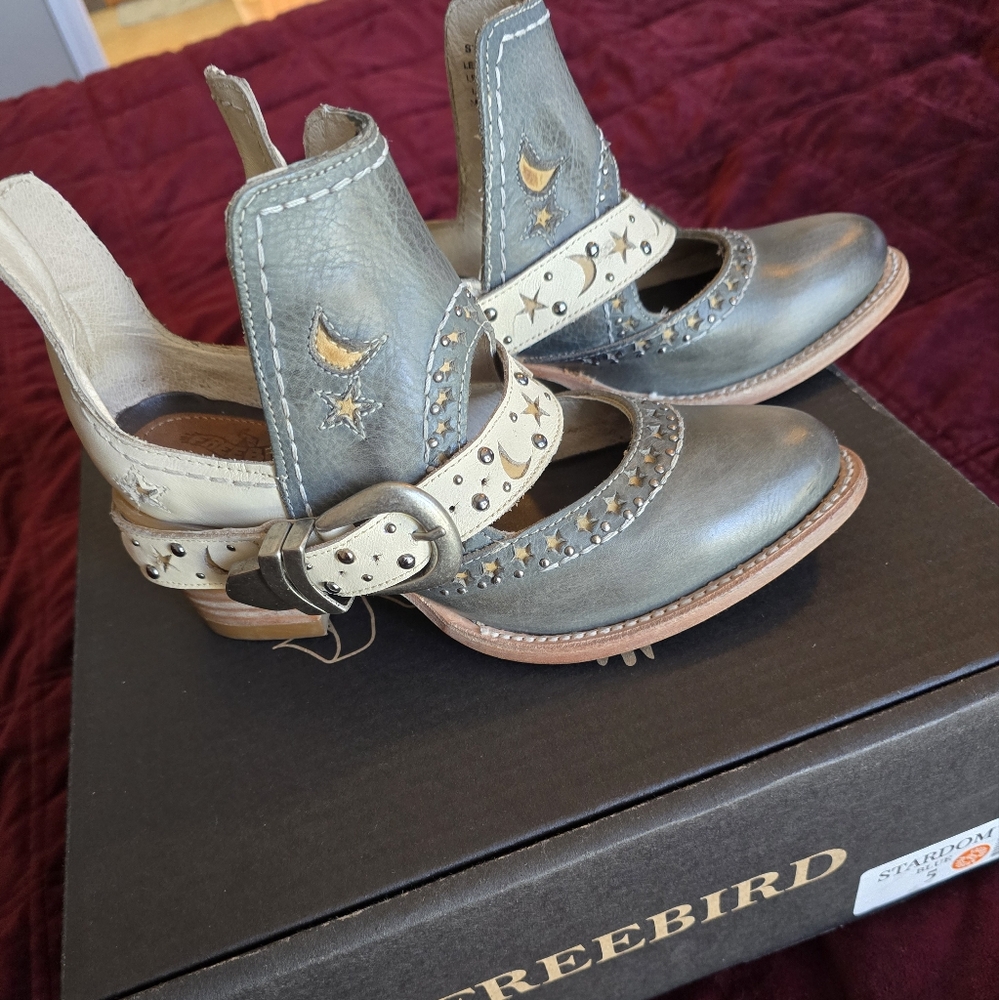 Freebird by Steven Stardom "test" Booties SIZE 5, But Fits Like a 6-6.5